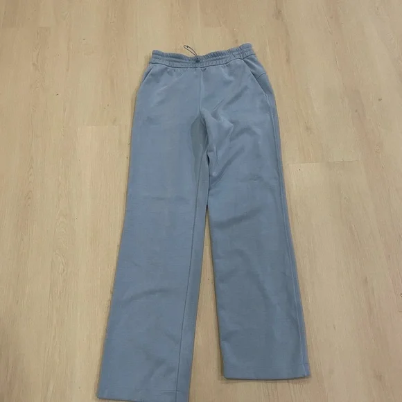 ✨ lululemon Joggers • Size 6 • Blue • Pre-Loved ✨ - Picture 3 of 5